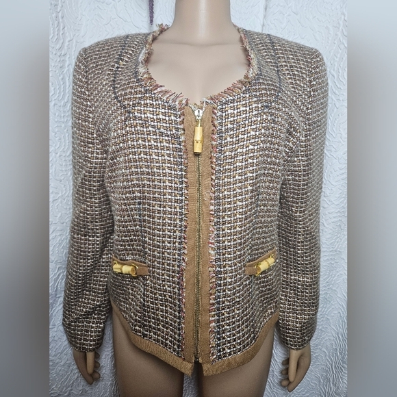 Ellen Tracy Jackets & Blazers - Ellen Tracy Brown and Gold Blazer with Geometric Texture